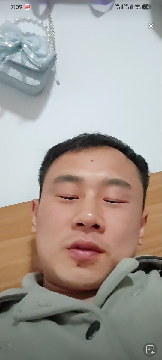 唧唧复唧唧 tweet media