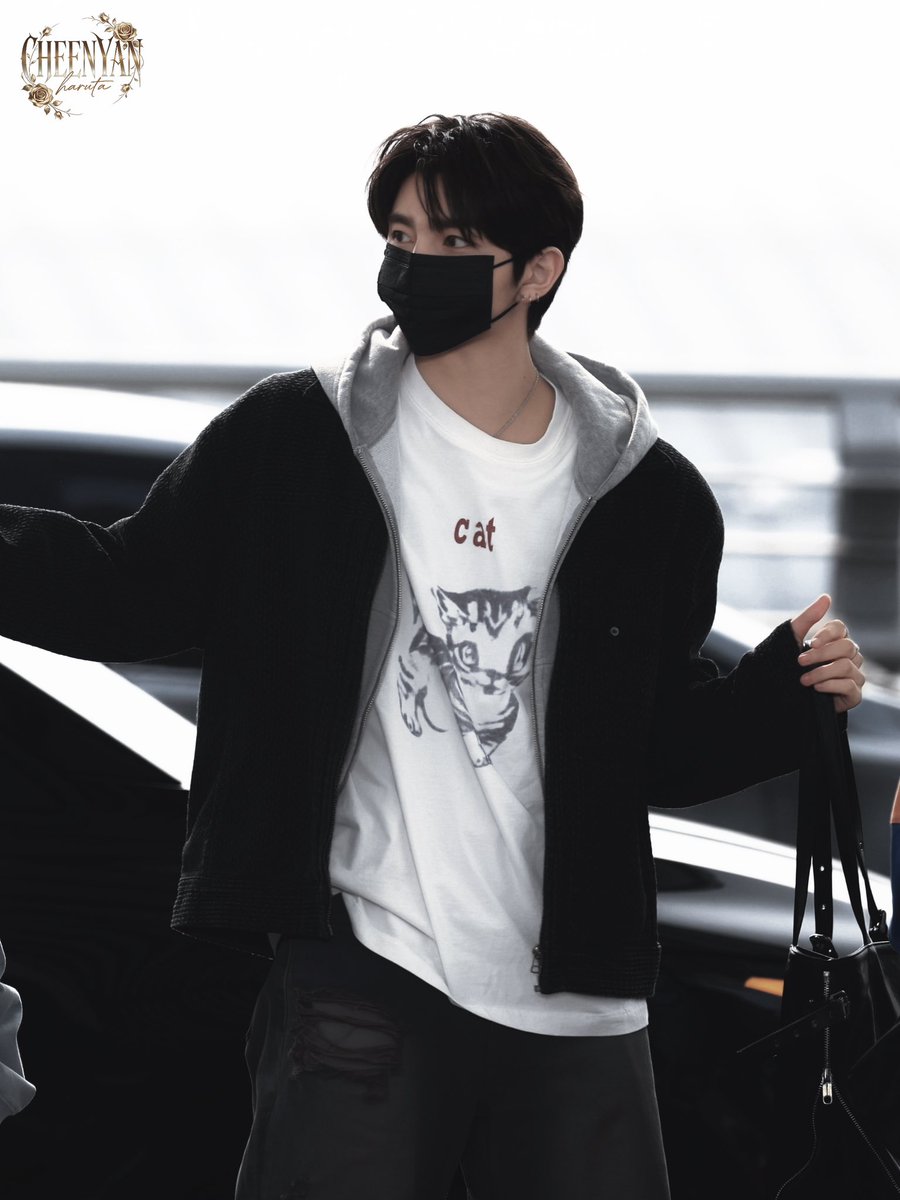 CHEENYAN tweet media