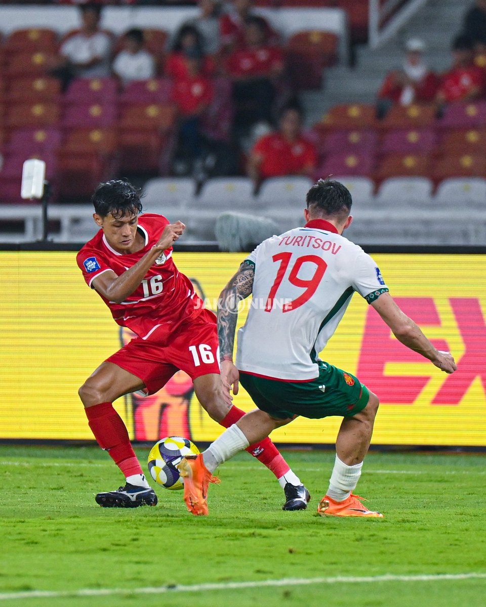 JakOnline tweet media