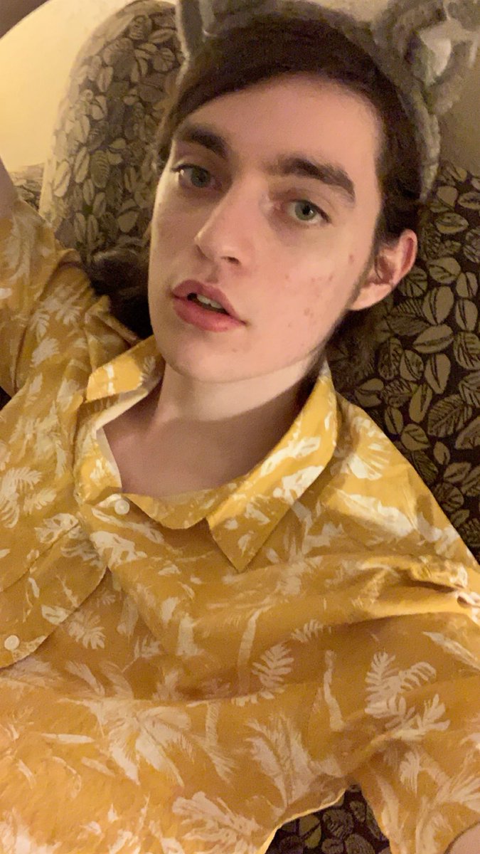 serenity_rose20's tweet photo. Happy trans day of visibility! 🏳️‍⚧️ always be your self bitches https://t.co/xn6eIQfi7r
