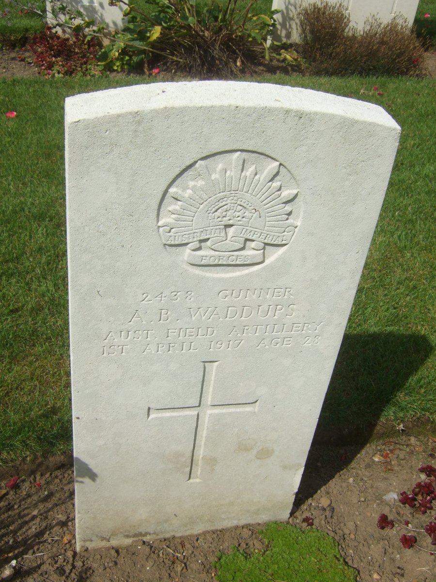 Australian WW1 Wargraves in UK & Ireland tweet media