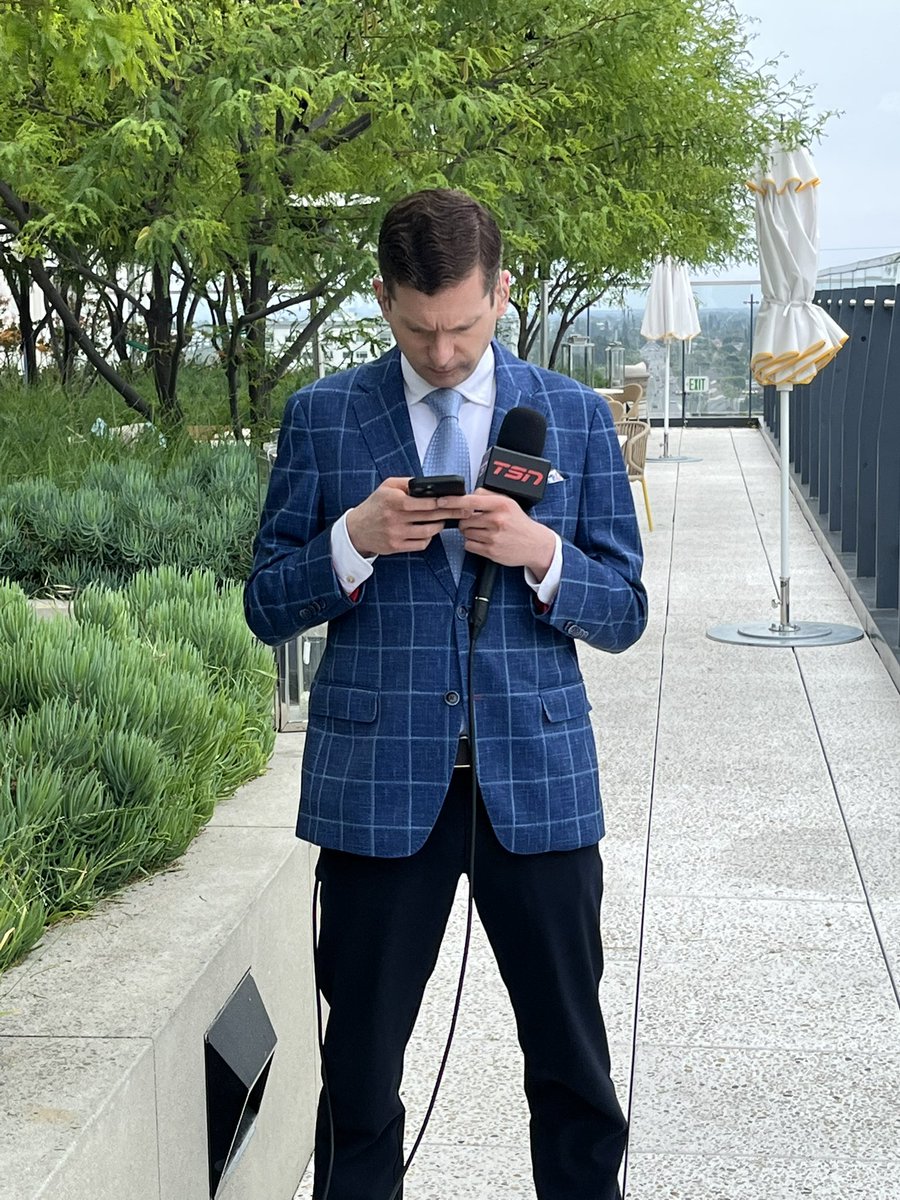 Ryan Varty tweet media