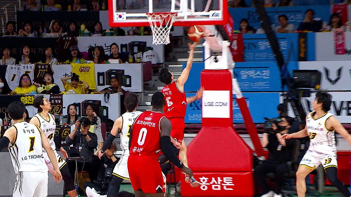 SBS8news's tweet image. “LG 우승 확정 막았다…'역전' 불씨 살린 정관장
👉 기사 확인 : news.sbs.co.kr/news/article.d…

#lg #파워스포츠 #클로징
도움이 되었다면 기사를 공유(재게시)해 주세요!”