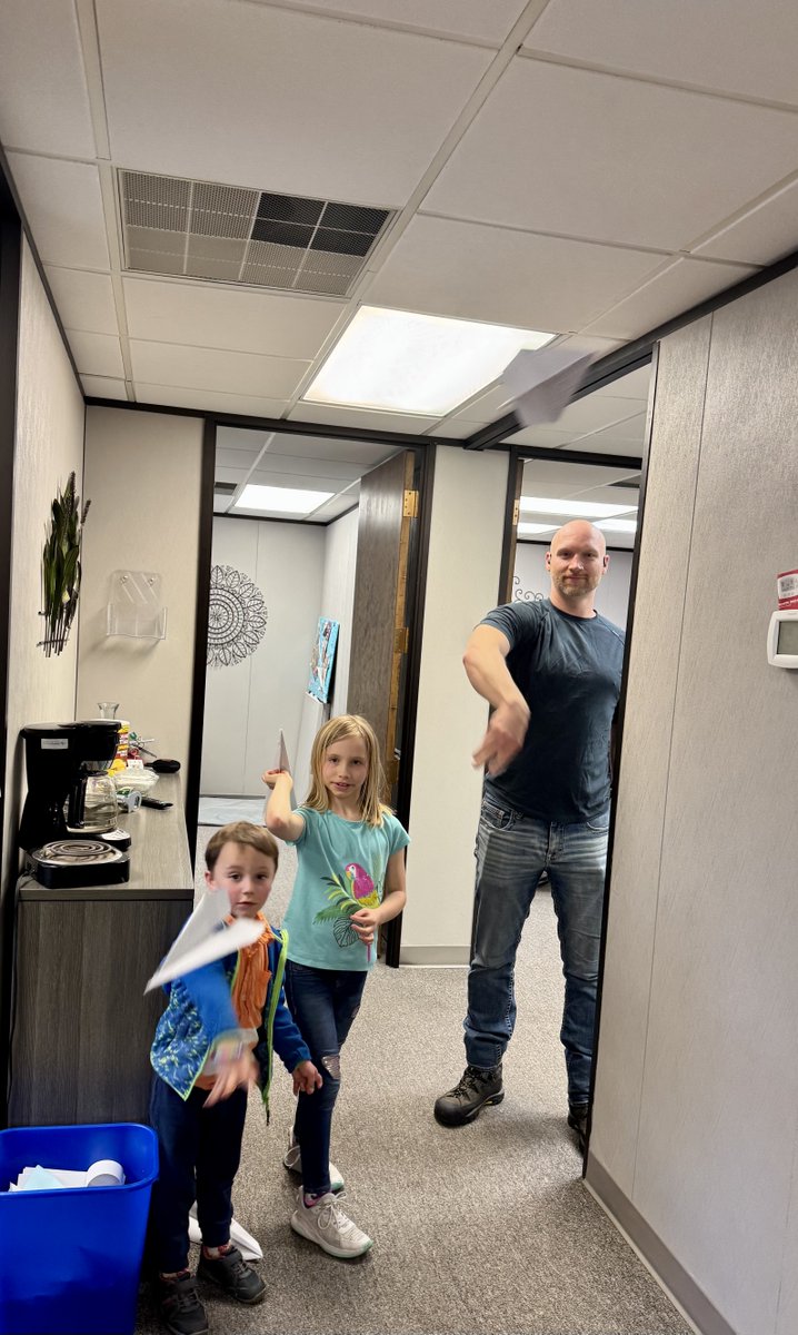 AngelsSpokane's tweet photo. Winding up March with a really fun Caregiver Appreciation Dinner. We always have fun no matter how many people decide to show up. We had some delicious brisket sliders but the paper airplane contest took the cake! Thanks for coming everyone and we hope to see you next month! https://t.co/Xys8UizOBb