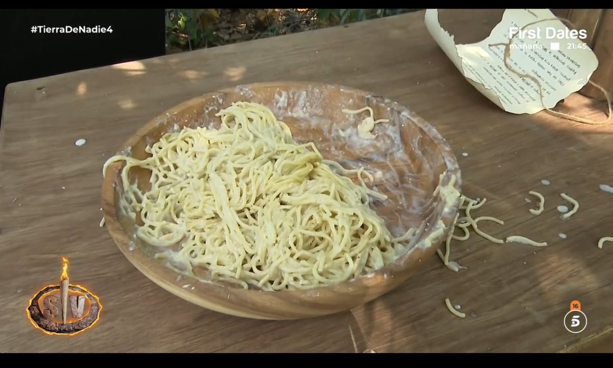 Dama Livia tweet media