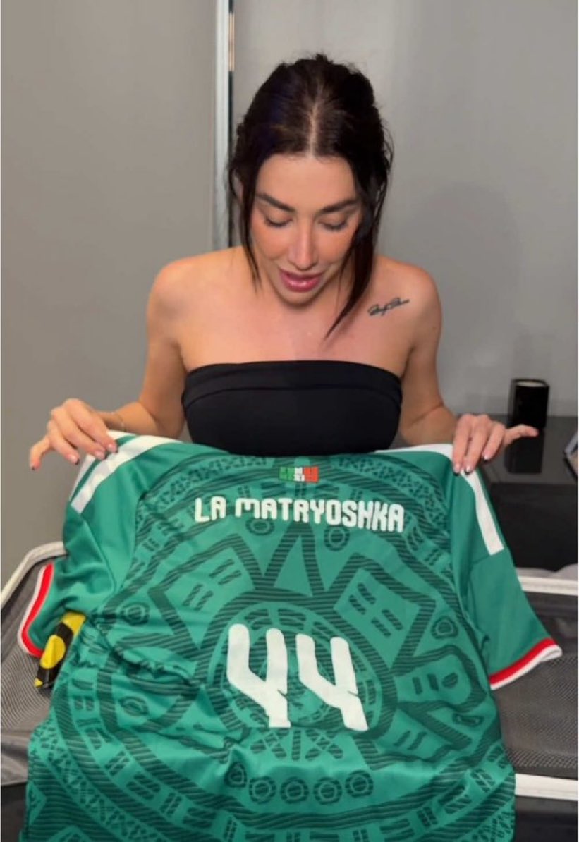 Angy-Yuuki 🖤🩷 tweet media