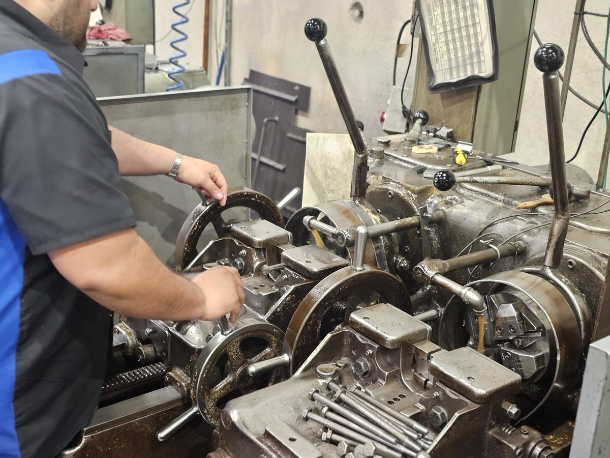 Rosa the Riveter 💪🛠🔩 tweet media