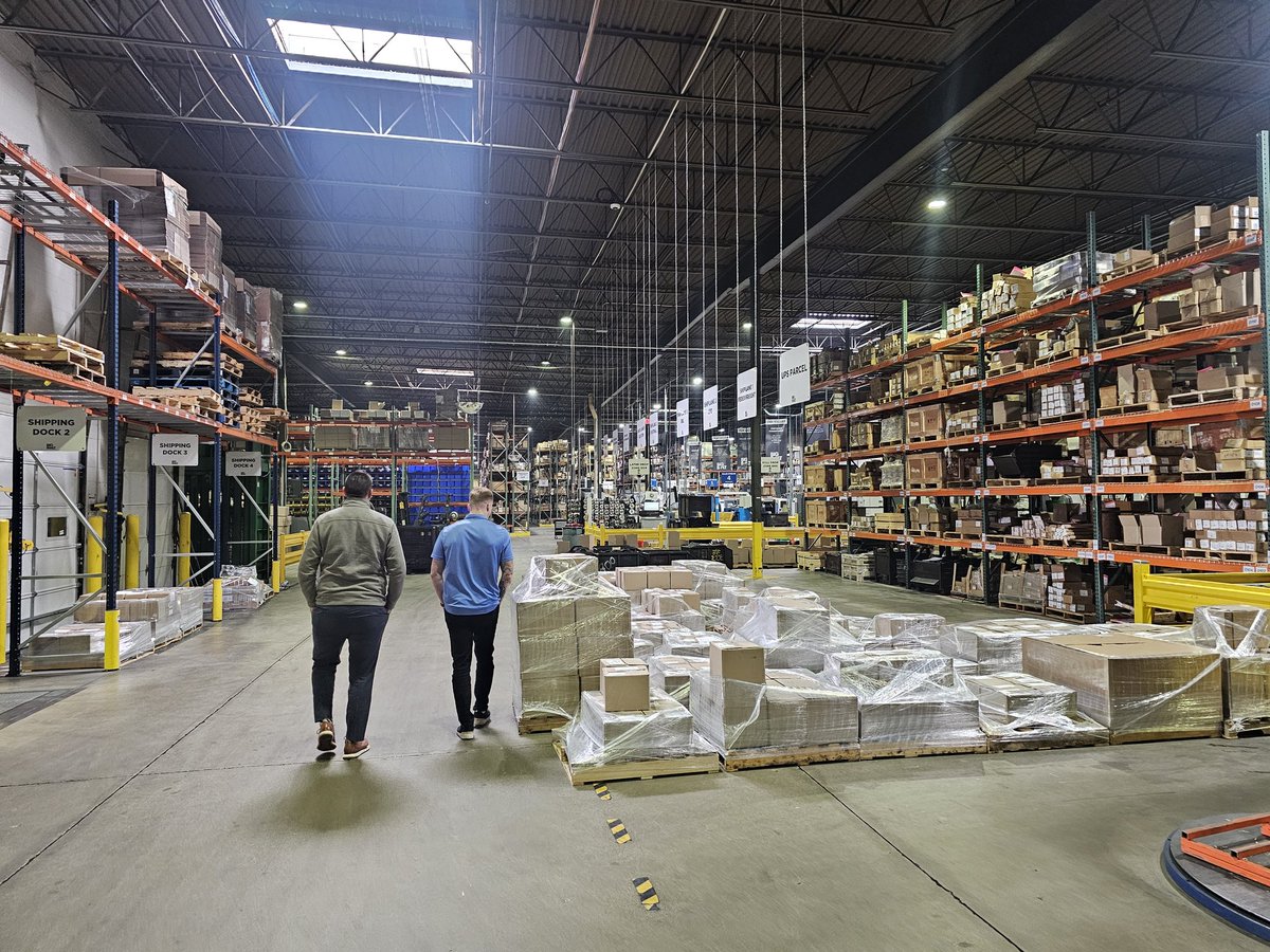 Rosa the Riveter 💪🛠🔩 tweet media