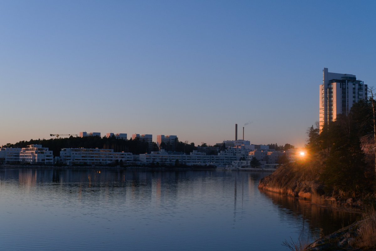 ☭⬌☠ tweet media