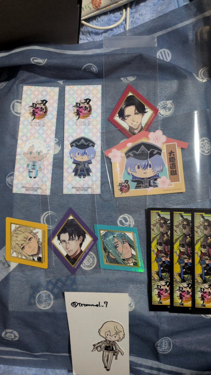 欠かし tweet media