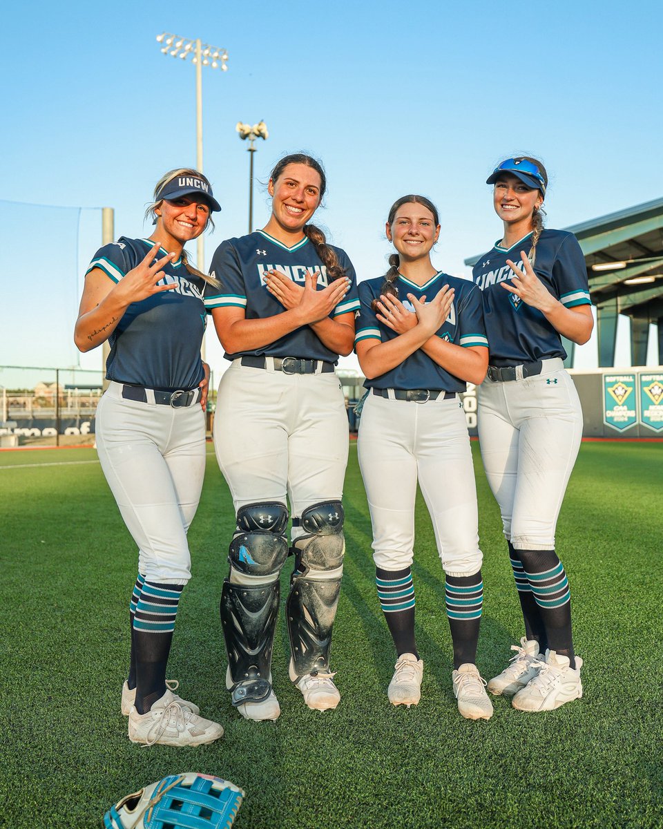 UNCW Softball tweet media