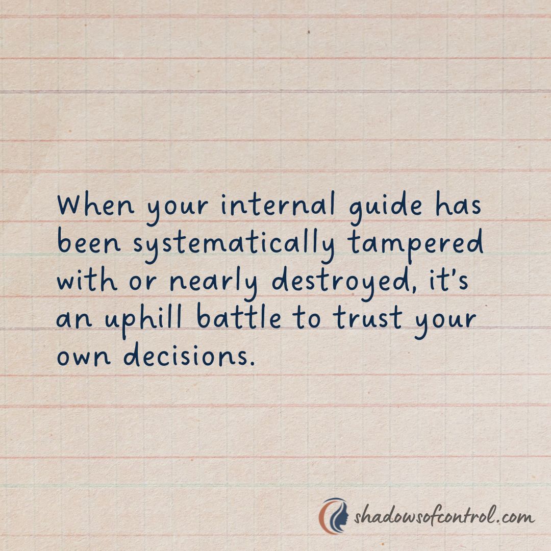 shadows_control's tweet image. Gaslighting doesn’t just confuse—it disables your inner compass. 
#Gaslighting #PsychologicalAbuse