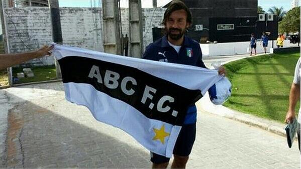 ezauluiz's tweet photo. @alexcrfla Olha onde começou a maldição 🤣 https://t.co/ffAMmDN2n7
