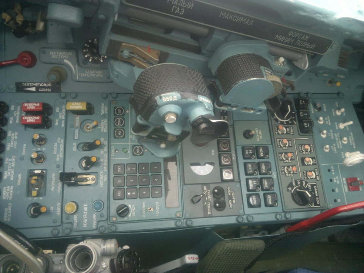 The Su-27_ tweet media