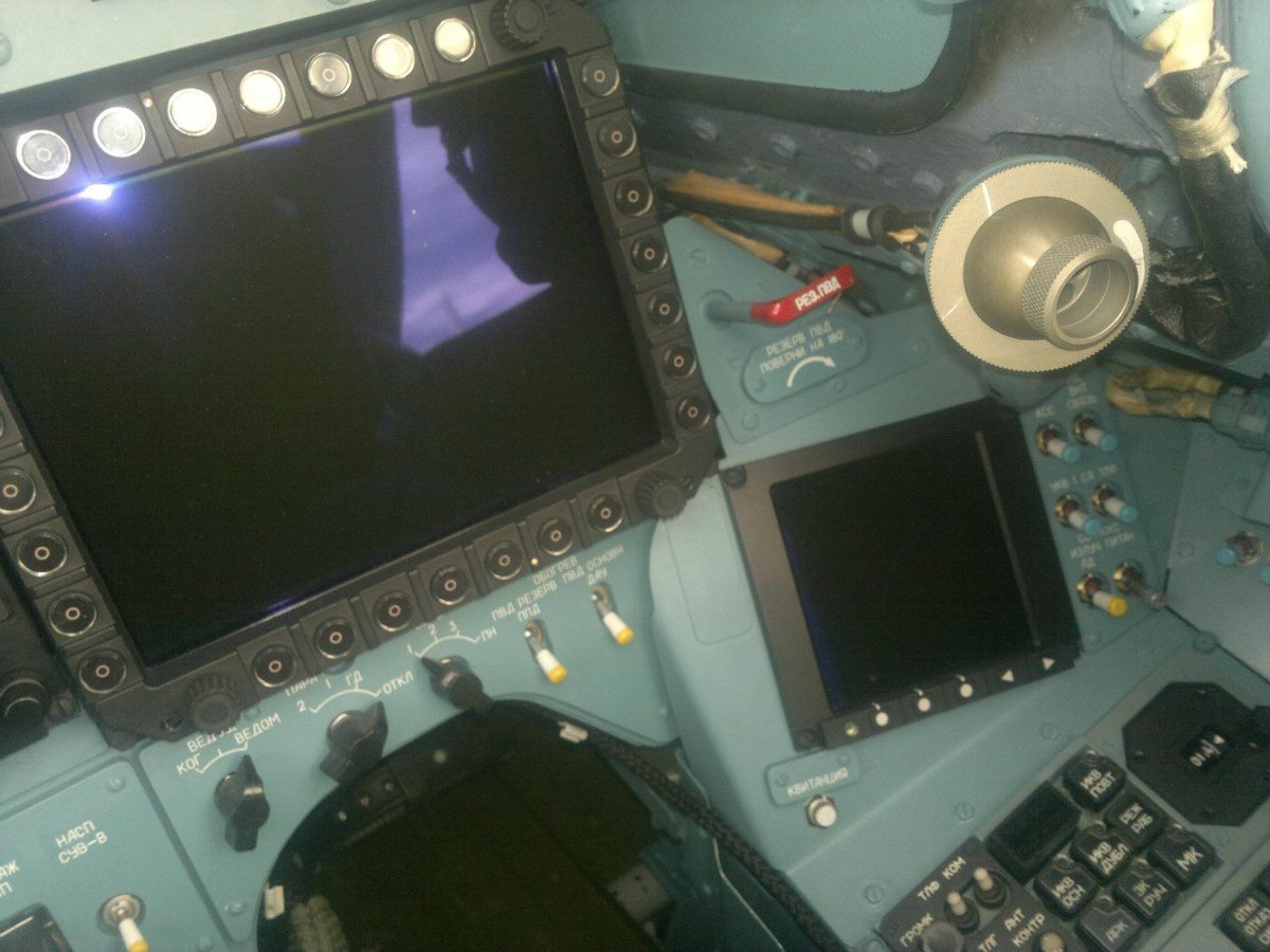 The Su-27_ tweet media