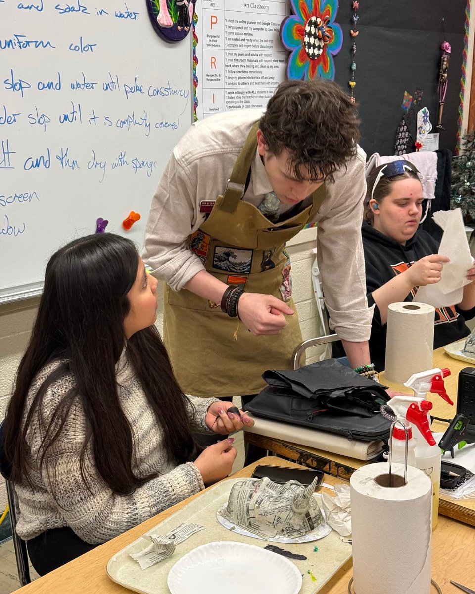 Hastings Senior High tweet media