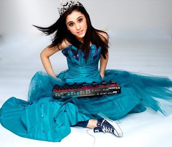 Sabrina ໒꒱ིྀ༝⁺ tweet media