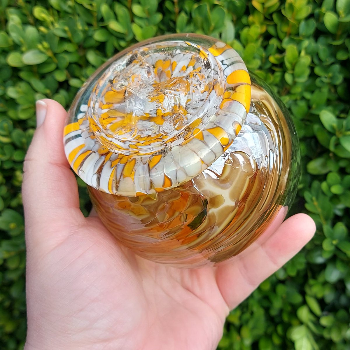 _vibraslapper's tweet photo. Followed a clue &amp; went looking for another hide, accidentally found an orb instead! 💖 It was a complete surprise. Don't give up, they're still out there! #monkeyshines2026 https://t.co/JNBr37njJI