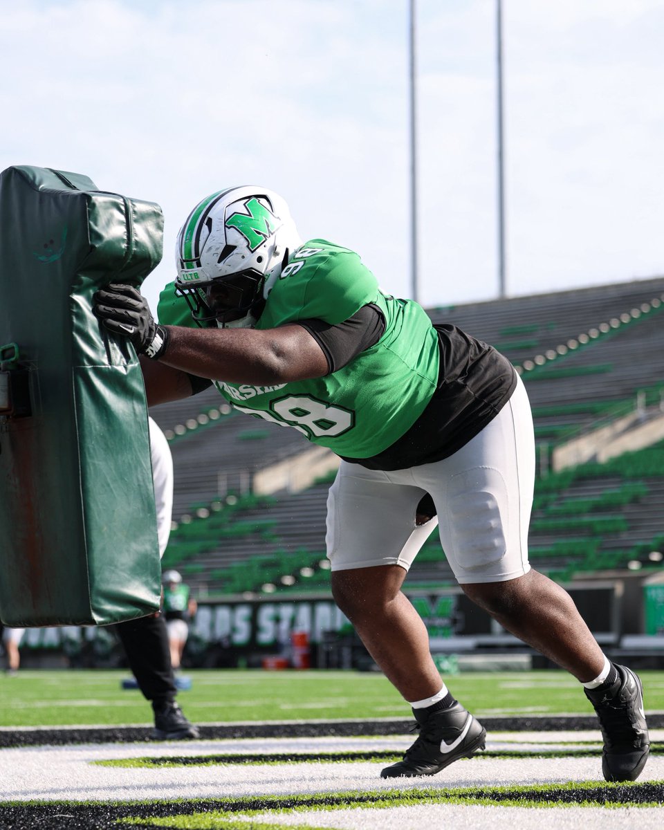 Marshall Football tweet media