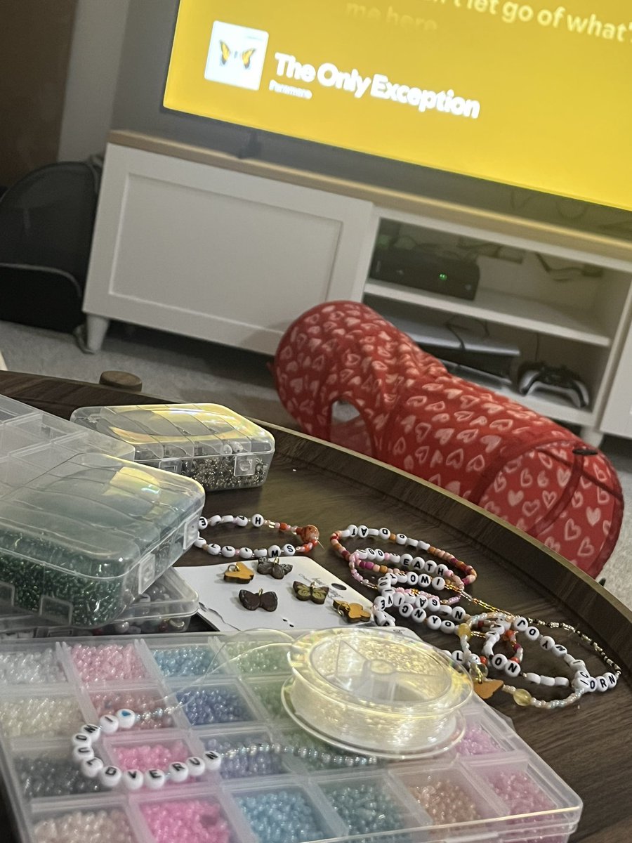 Bri ⁸ ⭐️🧡TORONTO N2🌟🍊 tweet media