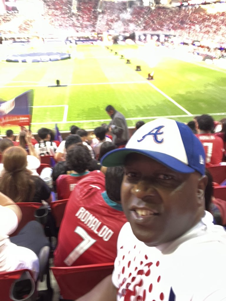 Senaca77's tweet photo. USA 🇺🇸 vs. Portugal 🇵🇹 ⚽️ 🥅 https://t.co/0t5bVVIPVv