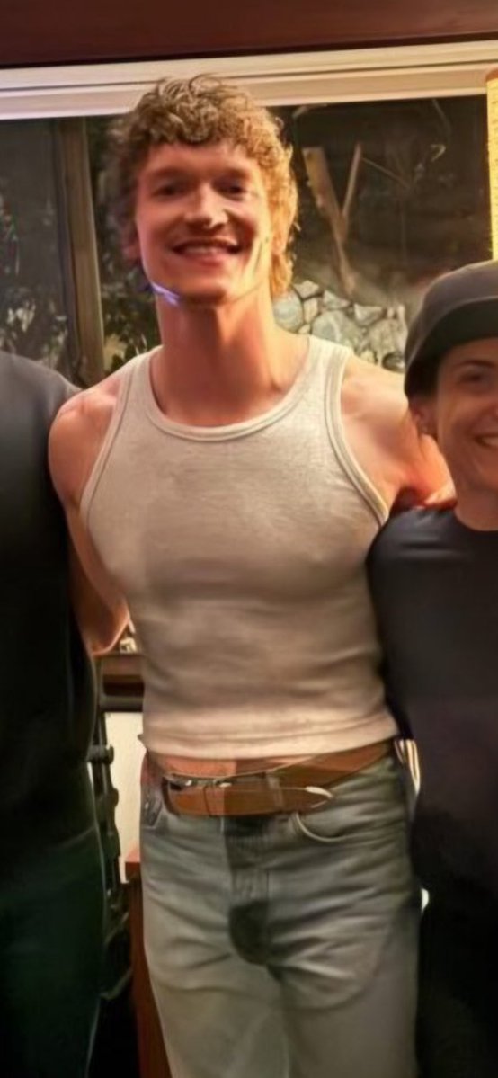 lili🚬 tweet media