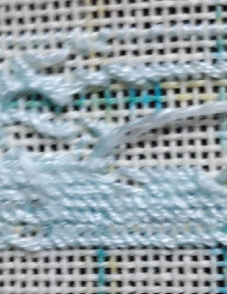 WsULi54TLcW28dX's tweet photo. 拡大するとこんな感じです。1ミリの世界!❤️
#petitpoint #tentstitch #25ct #刺繍 #プチポワン #テントステッチ #petitpoint #needlepoint #刺繍 #embroidery #handstitched #wip https://t.co/1fZxH1DBSV