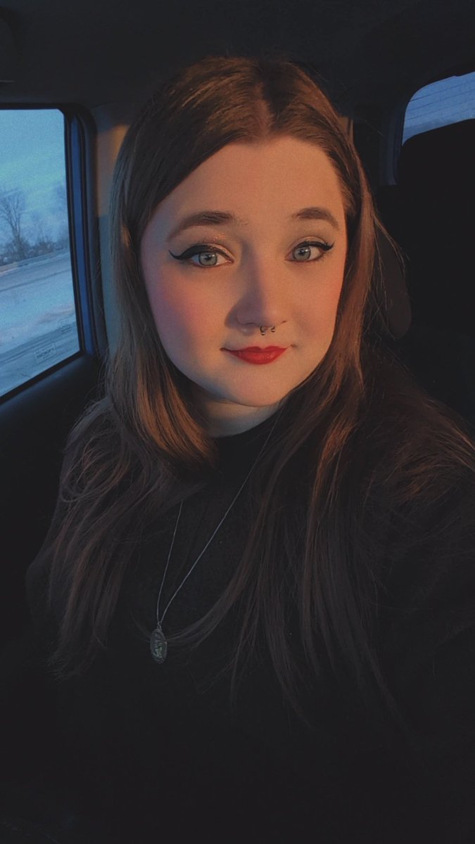 Aster 🩵 tweet media