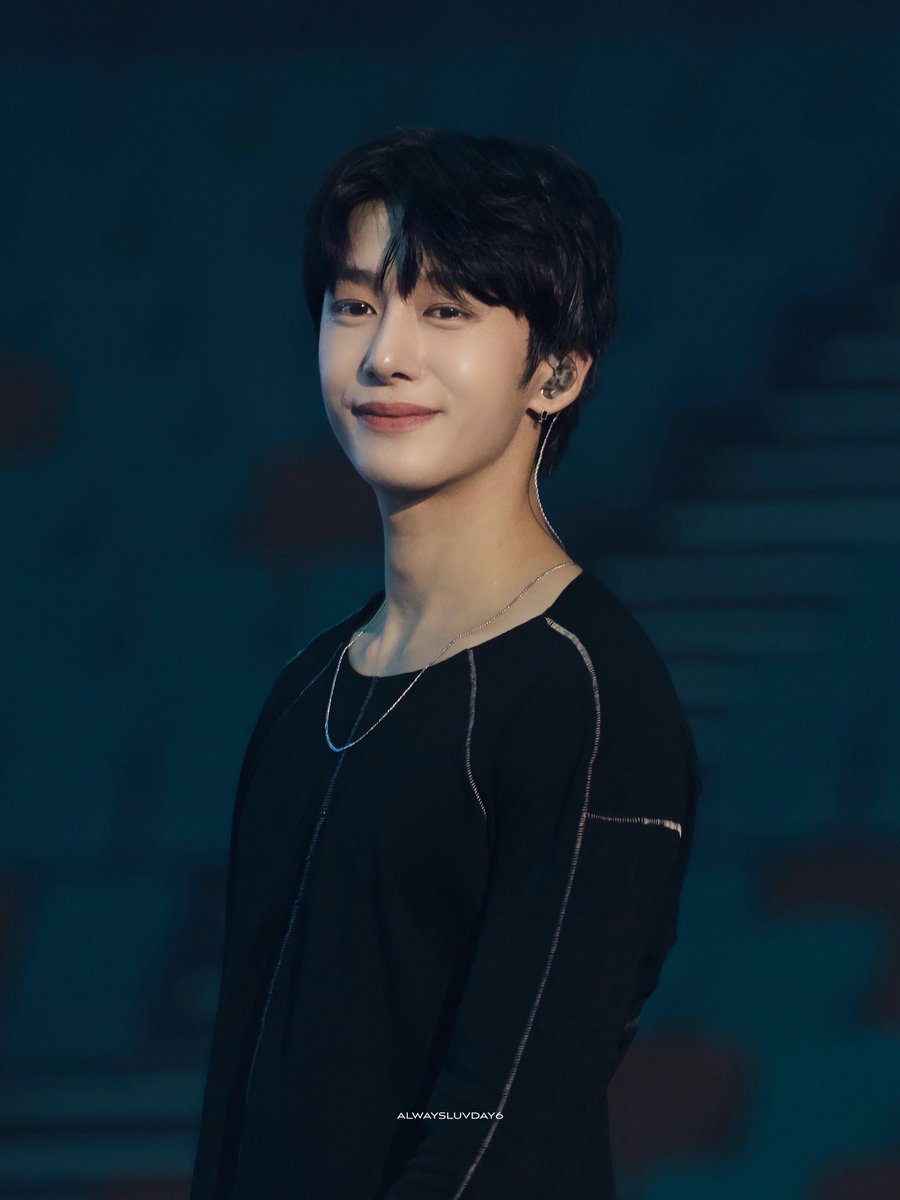 𝟿𝟾% tweet media