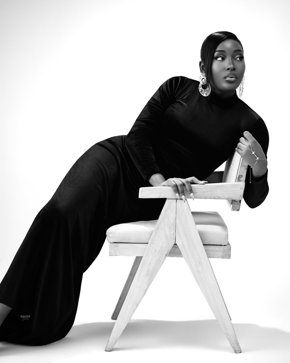 Omorinsola💕👑💐 tweet media