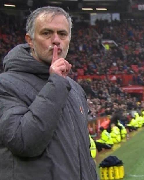 UnorthodoxFox tweet media