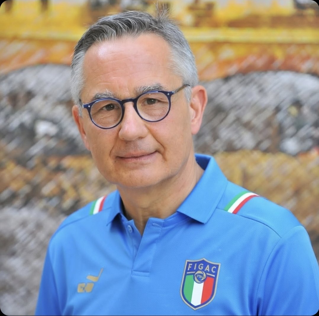 heyfoo75's tweet photo. Consoliamoci con le discipline in cui l'Italia ancora eccelle.
#BosniaItalia #garlasco https://t.co/y02tMaU1hR