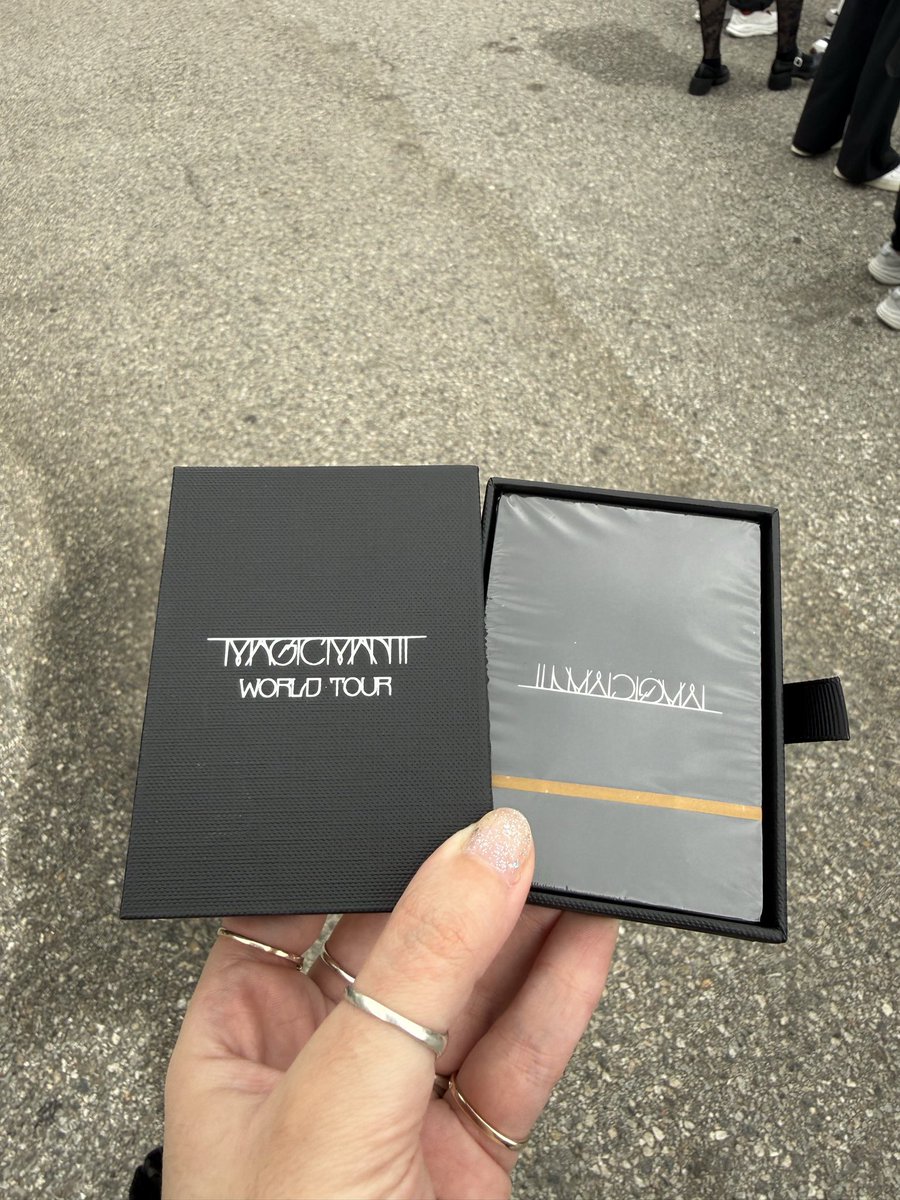 Jackson Wang Base tweet media