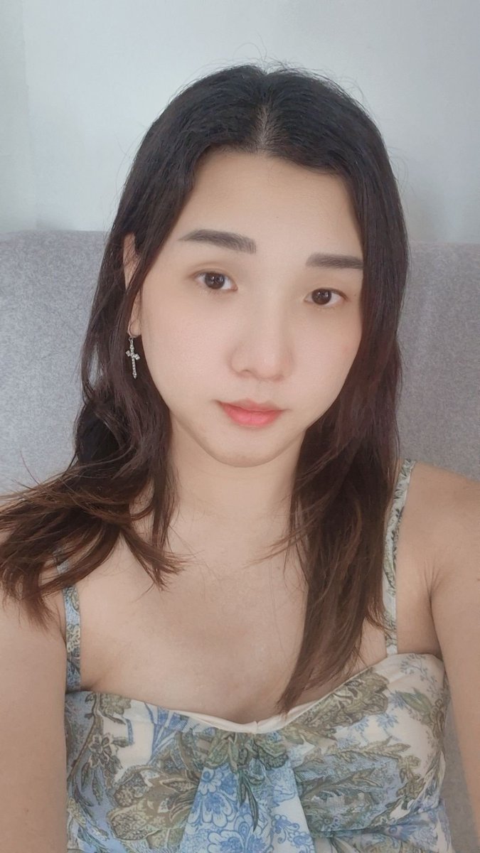 Skylar Pow tweet media