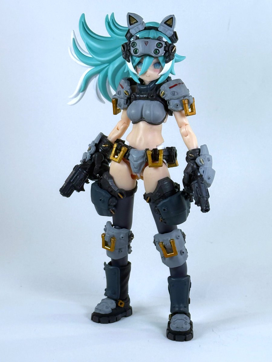 アールズ tweet media