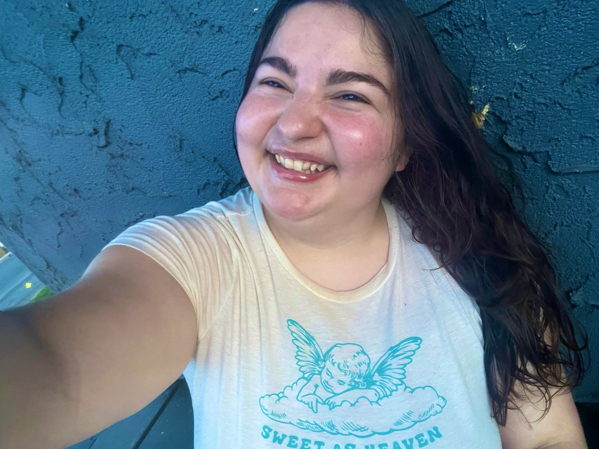 i want to be defined by the things that i love 💘