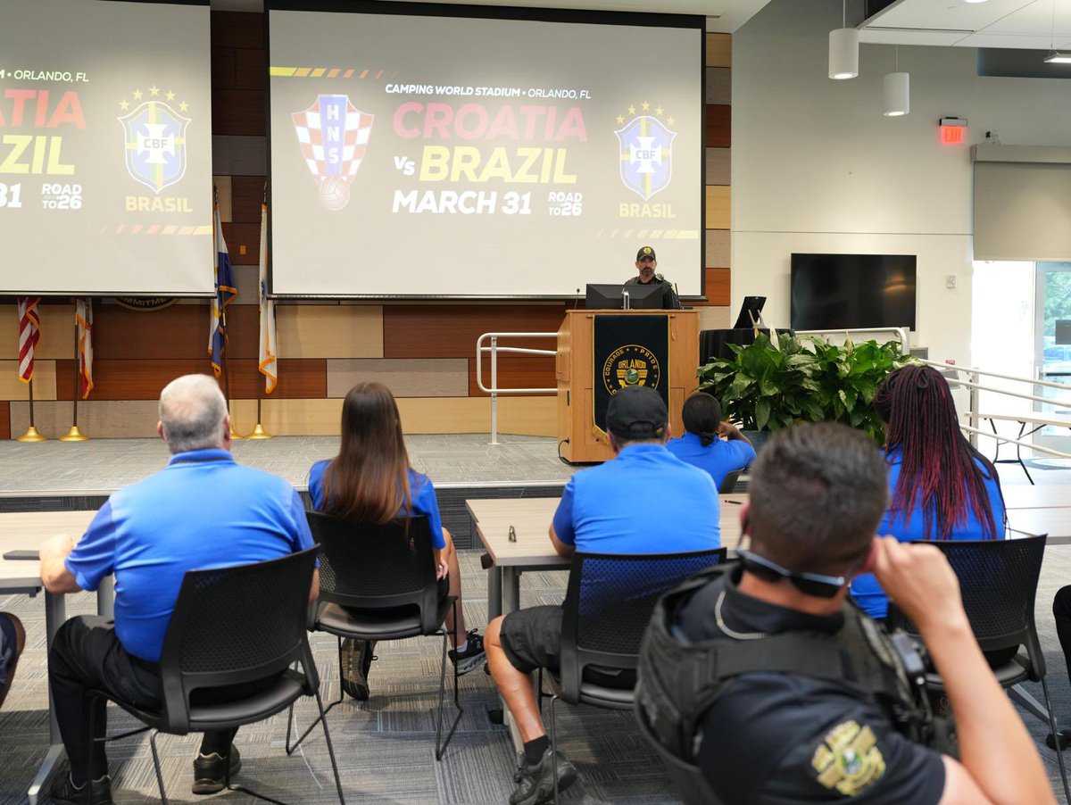 Orlando Police tweet media