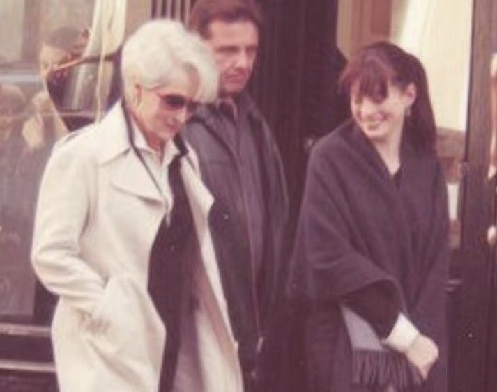 thisyearsgrrl tweet media