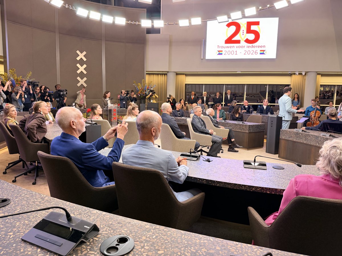 Henk Krol tweet media