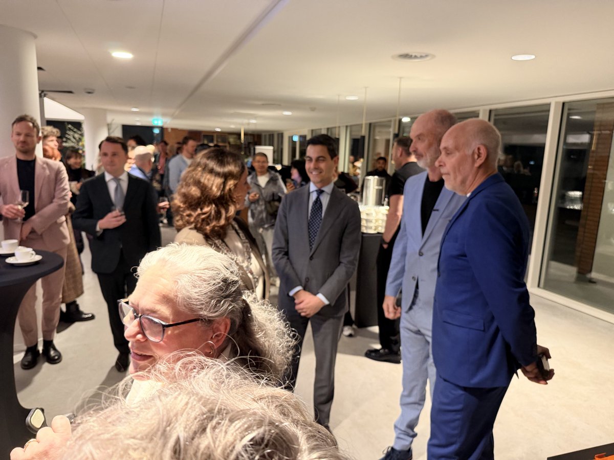 Henk Krol tweet media