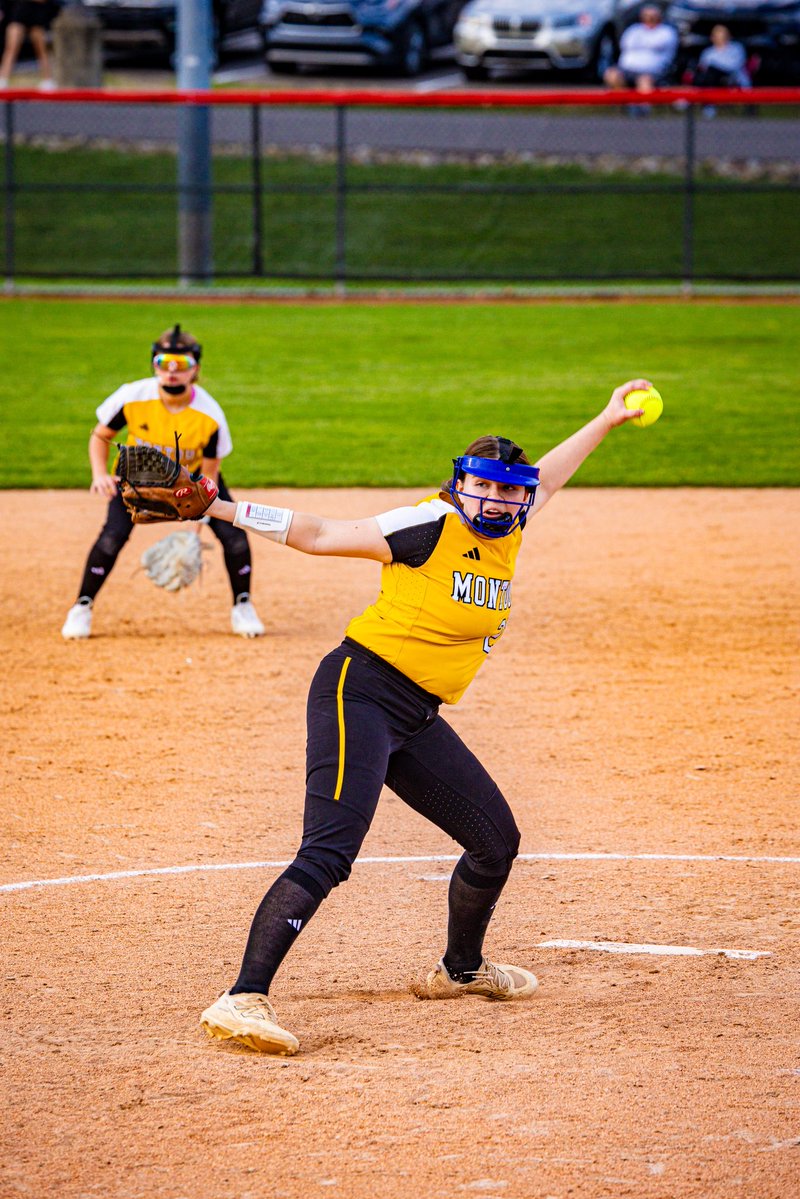 Cover Three Athletics tweet media