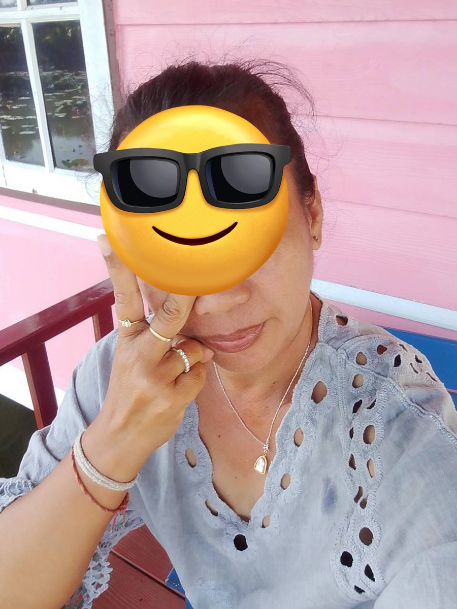 สูงวัยบ้านๆ... tweet media