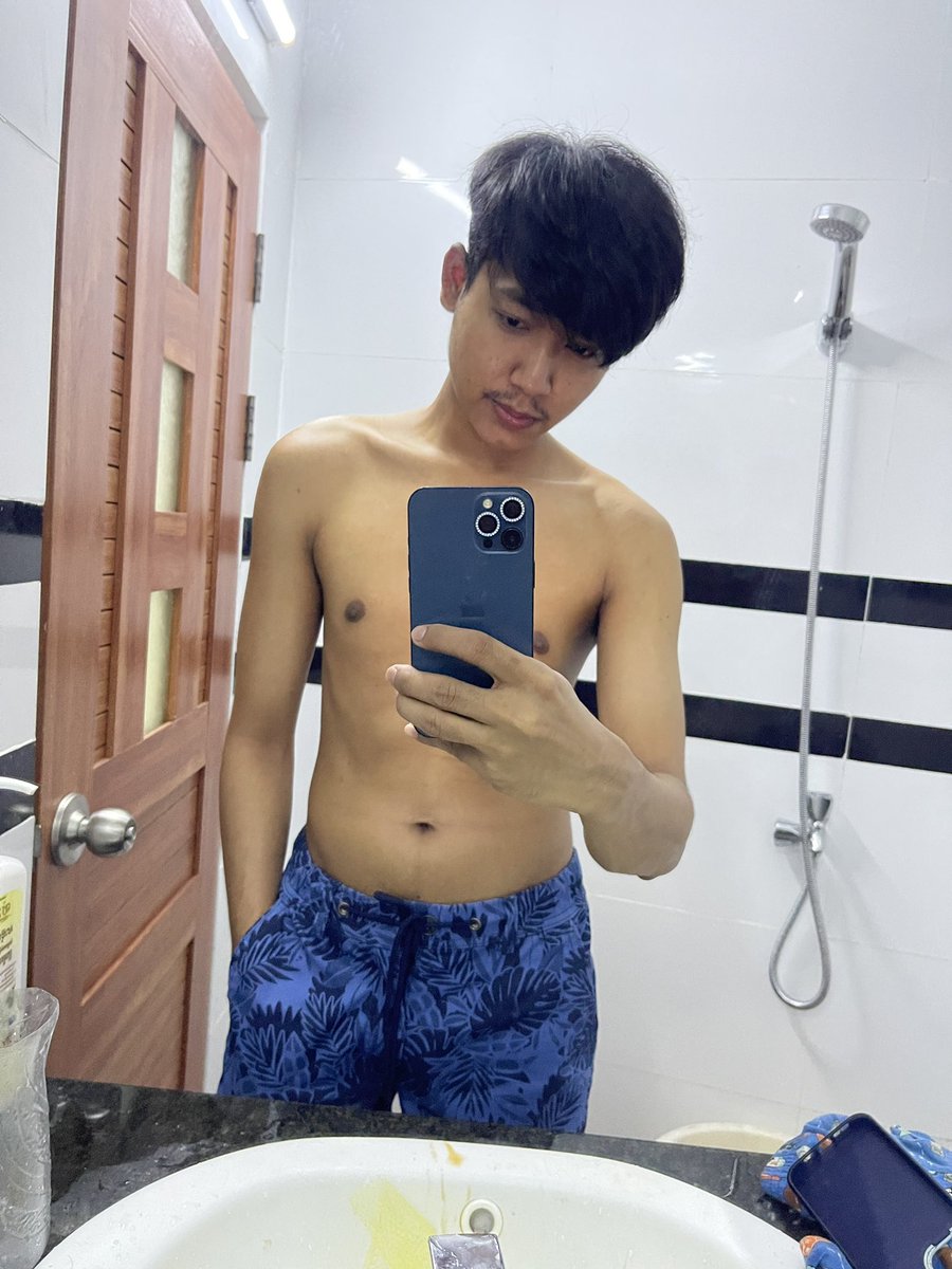 Kimhong tweet media