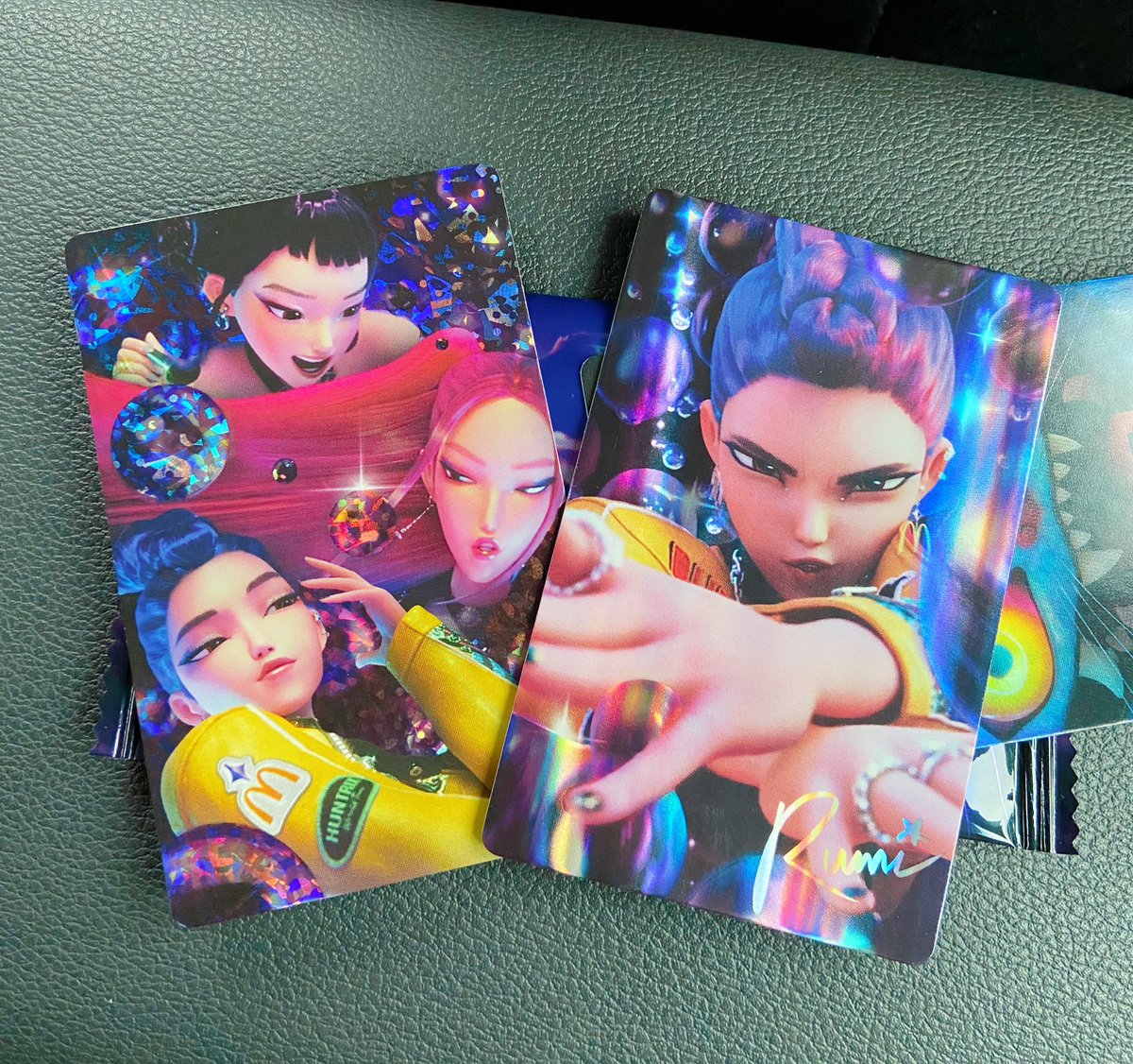 tiny_tealeaf's tweet photo. huntrix! their meal was so cool &amp; the shaker fries were sooo yummy 🤤💕 i also got derpy mcflurry this time 🤭

#KPOPDEMONHUNTERS https://t.co/Zj1KswwdHG