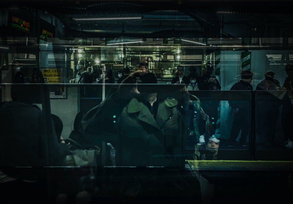 vette1969's tweet image. 📷
Gear : iphone 12pro max
Lens : main camera
Edit : Adobe Lightroom 

#streetphotography #写真好きな人と繋がりたい #iphone12promax
