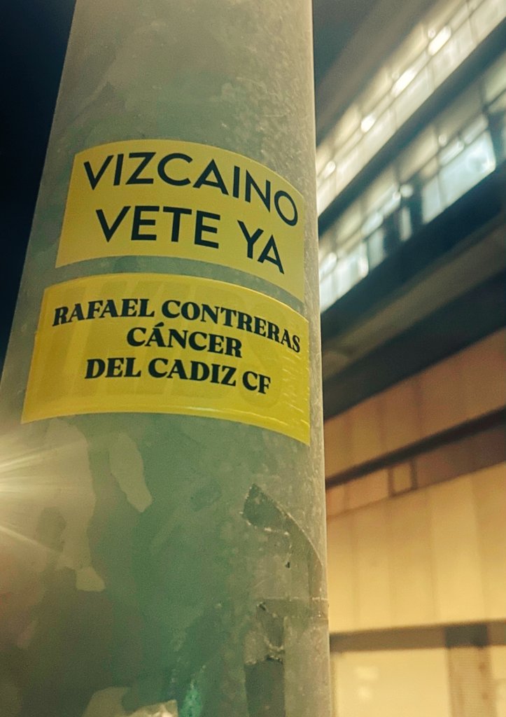 Buenas noches, y recordad que al igual que Roma, Cádiz no paga a traidores...😠💛

#VendeYVete
#VizcainoVeteYa