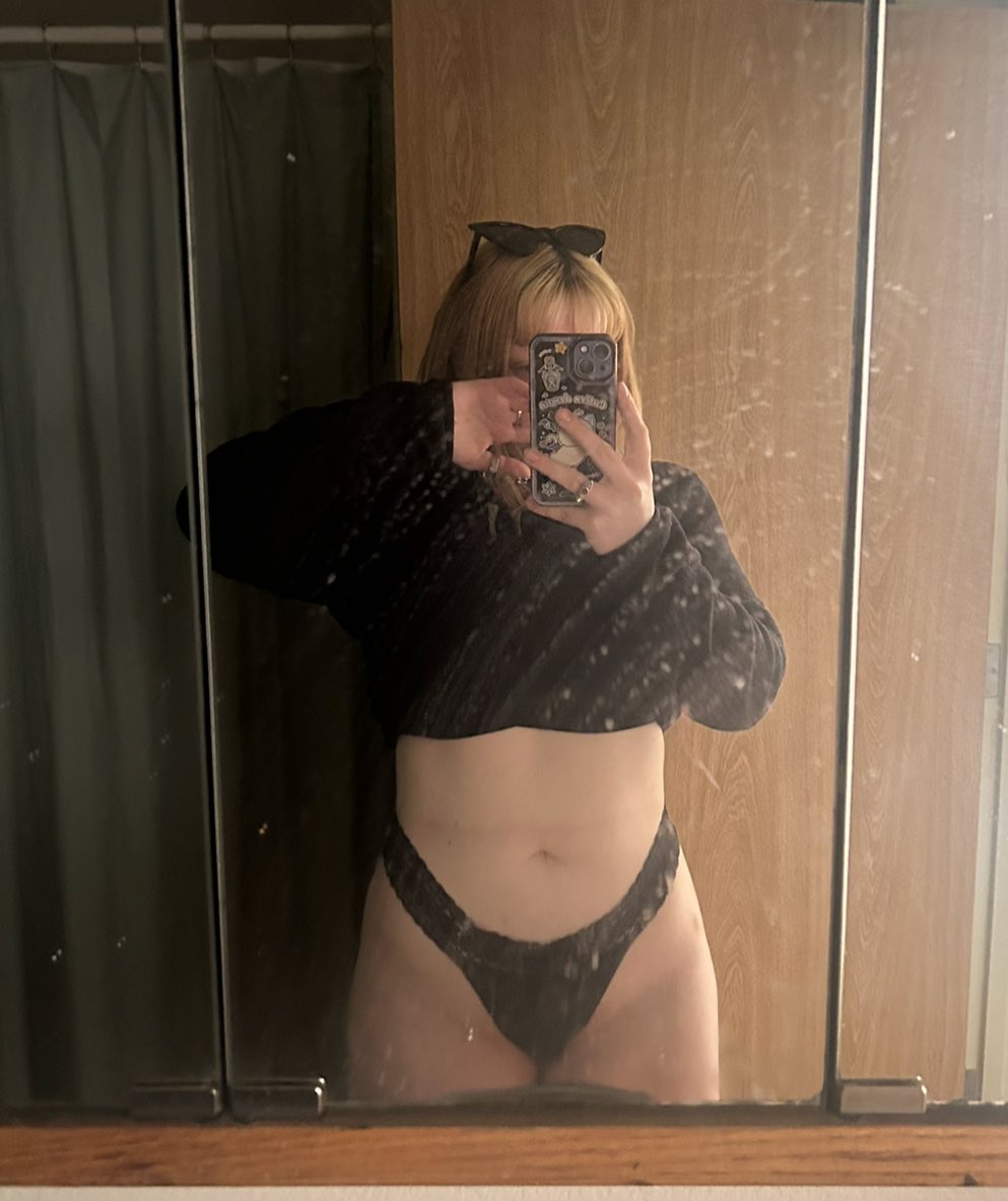thatsobscured's tweet photo. Some old photos🥰 https://t.co/L7w8HVqhvf