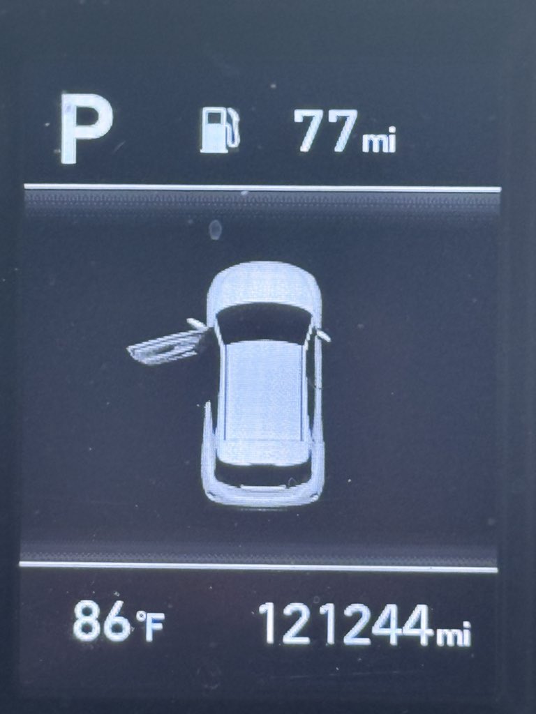 GavinCoulter5's tweet photo. @grok make the mileage at the bottom say 121231, don’t change anything else https://t.co/7J6tP8U9YM