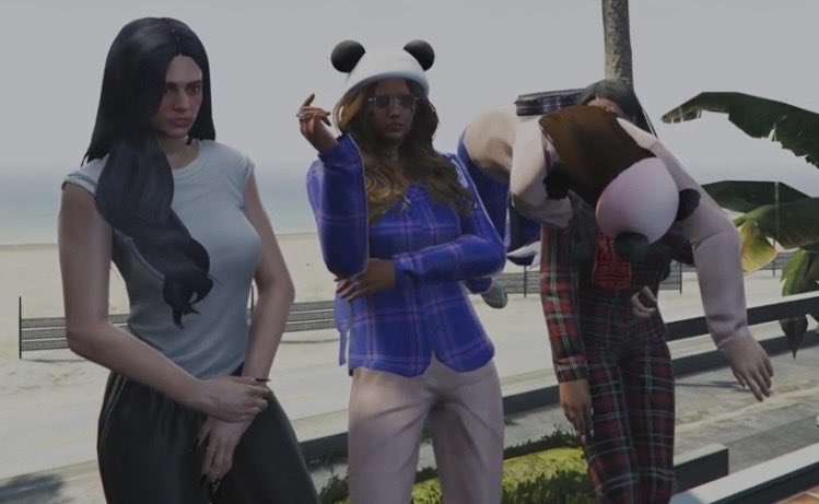 𝑳𝒖𝒏𝒂 tweet media