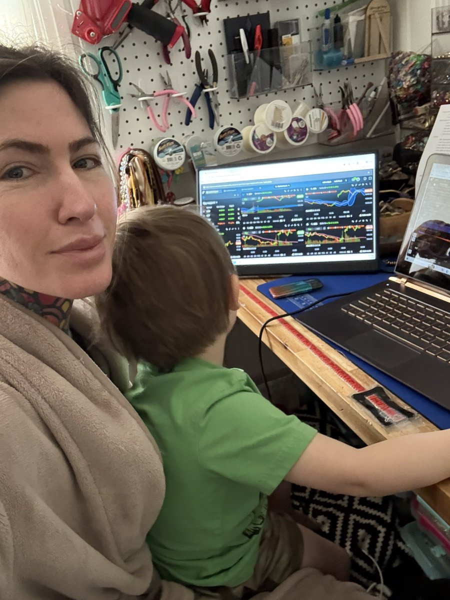 SPYder Mom tweet media